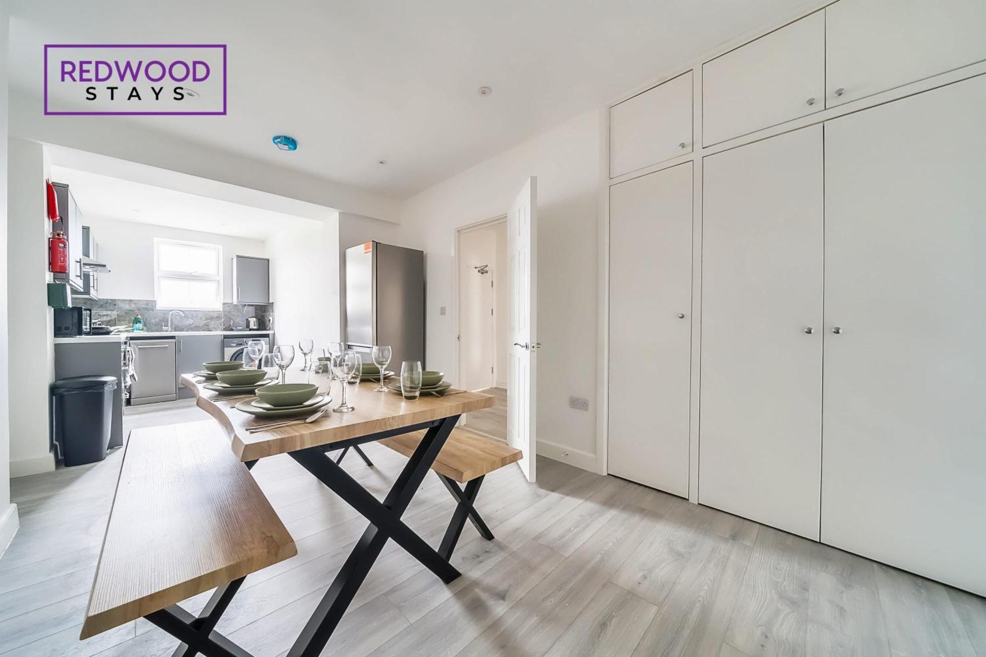 Brand New, 2 Bed 1 Bath, Modern Town Center Apartment, Free Wifi & Netflix By Redwood Stays الدرشوت المظهر الخارجي الصورة