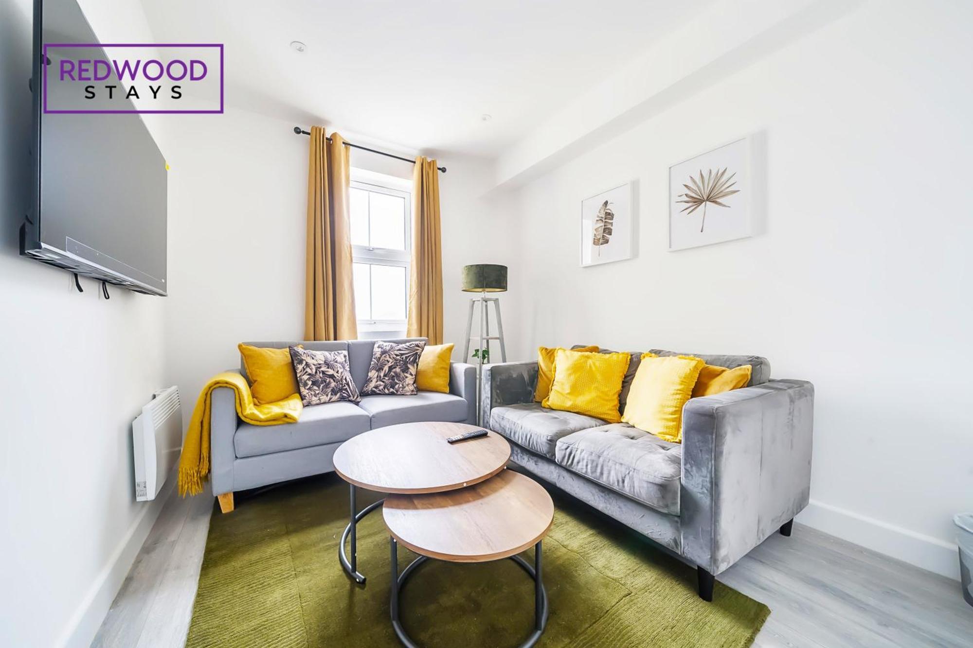 Brand New, 2 Bed 1 Bath, Modern Town Center Apartment, Free Wifi & Netflix By Redwood Stays الدرشوت المظهر الخارجي الصورة